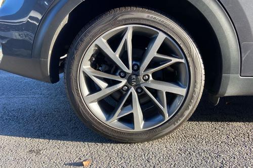 Kia NIRO Photo b2see-4b27abf3d7ecb64e500ffc5c2304a41cdef68cce.jpg