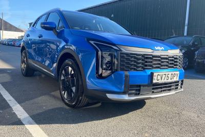 Used 2025 Kia Sportage 1.6 T-GDi HEV PURE Blue Flame at Kia Motors UK