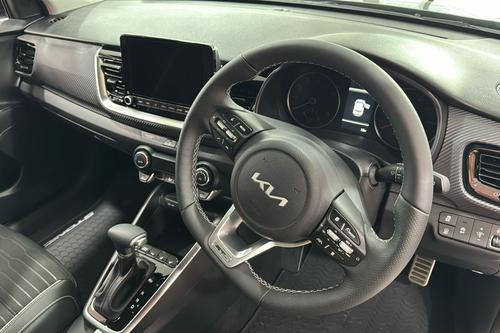 Kia STONIC Photo b2see-518b19f1acde21f1458cf37294b4394da1c76813.jpg