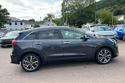 Kia NIRO Photo b2see-5390c37b238103ab5916071ea76b988cc8b4e17d.jpg