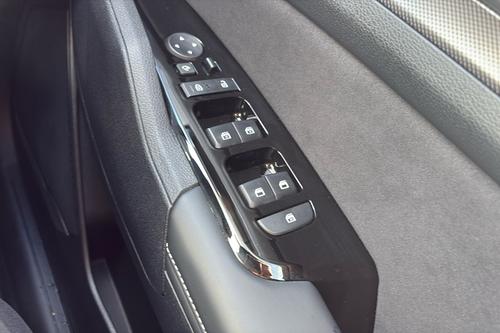 Kia SPORTAGE Photo b2see-69642b9d21e0addafdceeb4eff0bf4330f8aa52e.jpg