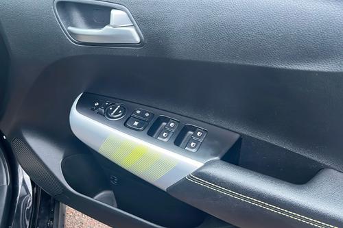 Kia PICANTO Photo b2see-7fb519f25a92a81b98e50c9138ea56a3bccd4886.jpg