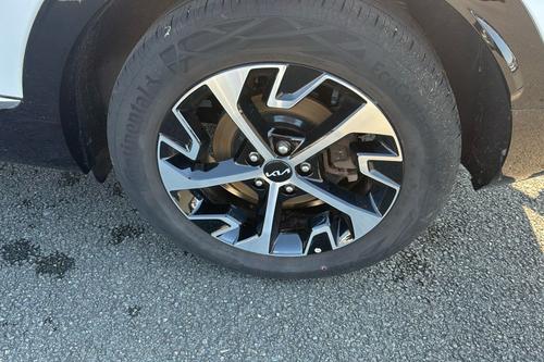 Kia SPORTAGE Photo b2see-83b6698cc76d347d8fb355c0a5dcded7ac4e2b80.jpg