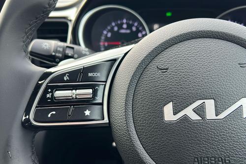 Kia XCEED Photo b2see-856d6a742c3cc2aac4268cc0ffddb32746d8f814.jpg