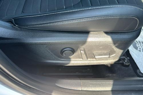 Kia SPORTAGE Photo b2see-98a6e2b83f785f24bee9260c716d639697be5b50.jpg