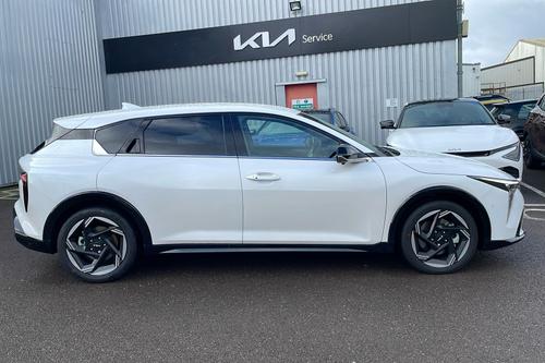 Kia K4 Photo b2see-b15ea1f047bb0957b1de9dbd3bb999a0c01dfcc2.jpg