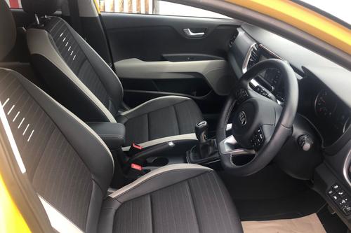 Kia STONIC Photo b2see-b8980b0785fb3f167fe27ee30a1246dbcd99c89c.jpg