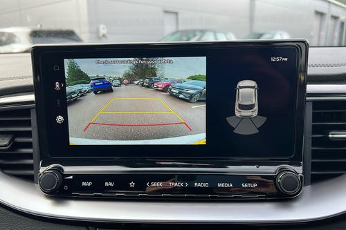 Kia XCEED Photo b2see-bec03591df26632825f25a3202699d3b7a946c06.jpg