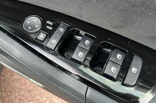 Kia SPORTAGE Photo b2see-beff25b00f4d0a4ca4527d4d66133ea32f830436.jpg