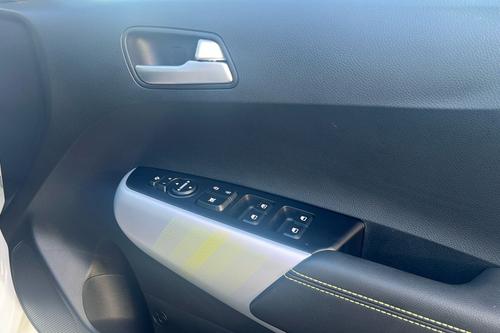 Kia PICANTO Photo b2see-dfe343f82c701c5e3a259bb935c236798203ea05.jpg