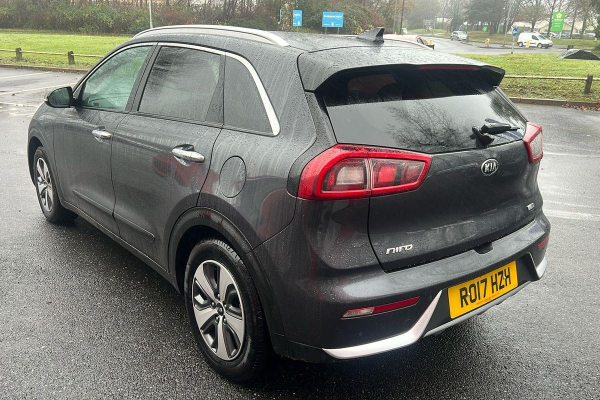 kia niro steel grey