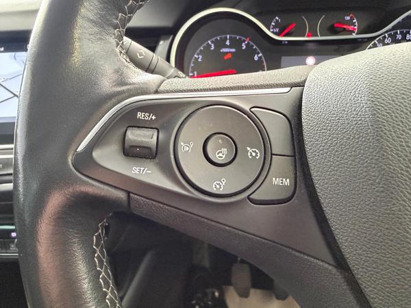 Used Vauxhall Crossland FD71UHH 15