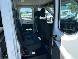 Ford Transit Photo 11