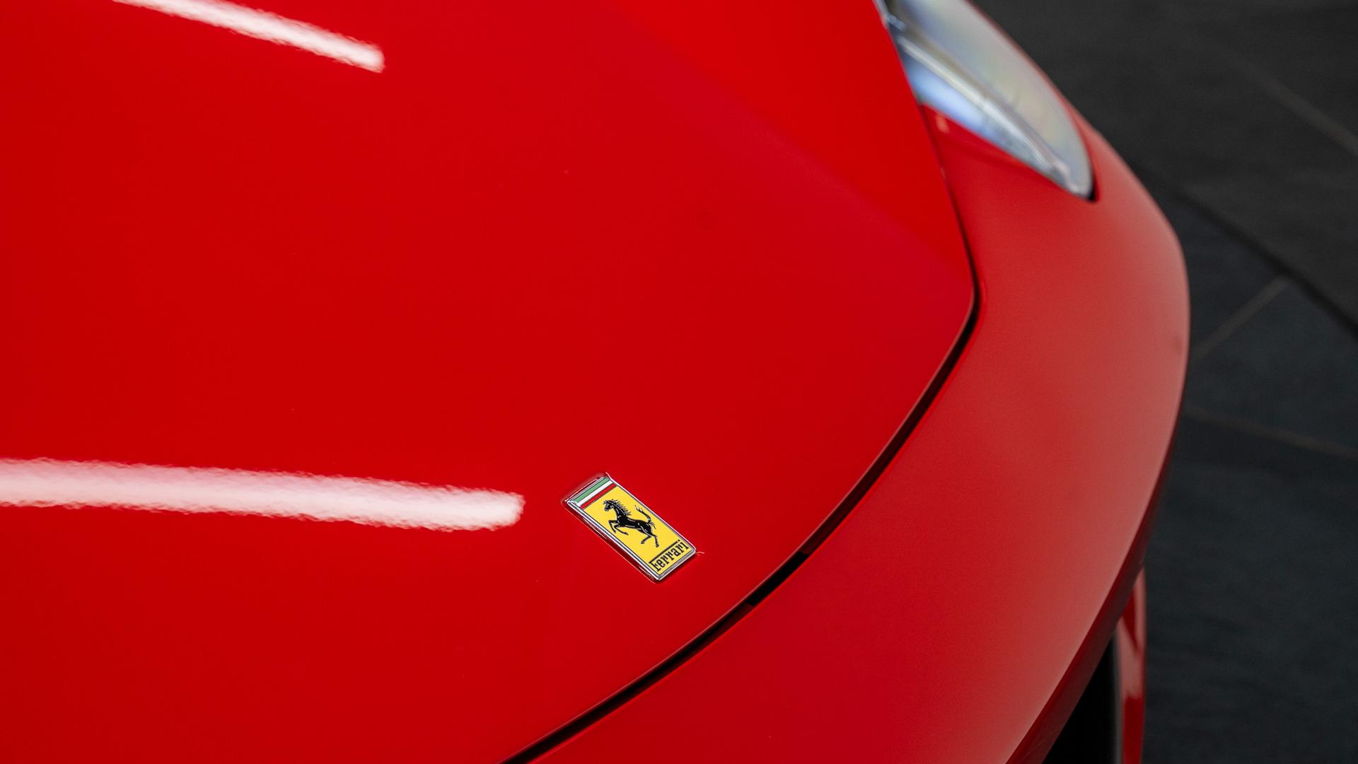 Ferrari 458 Photo b31b48a2-12c7-451f-8fe3-3d58aa54d6ca.jpg
