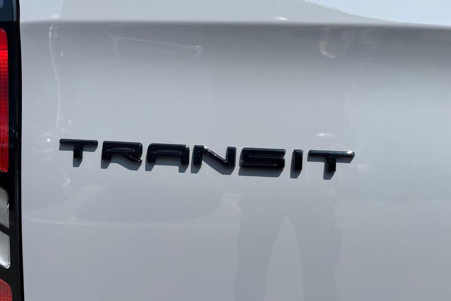 Ford TRANSIT CUSTOM Photo b3230115-ef7d-4189-98c3-57d7acf6b2cc.jpg