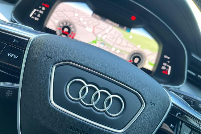 Audi A6 Avant Photo 31