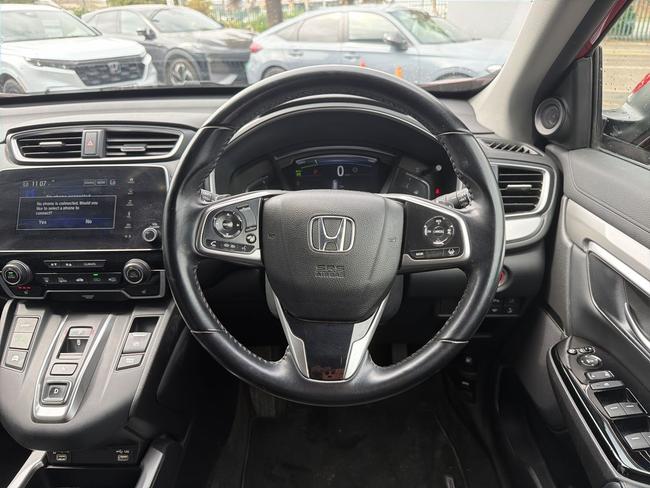 Honda CR-V Photo b3357280-87cd-4096-abba-527fd09e35ae.jpg