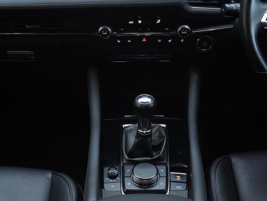 Mazda 3 Photo b34394bf-70b6-46f1-a1f0-dfa56e13ddfe.jpg