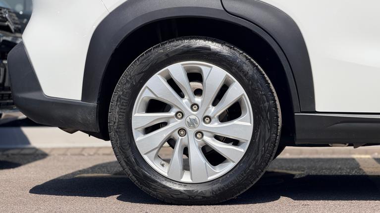 Used Suzuki S-Cross WX73VYV 4