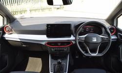 SEAT ARONA Photo 10