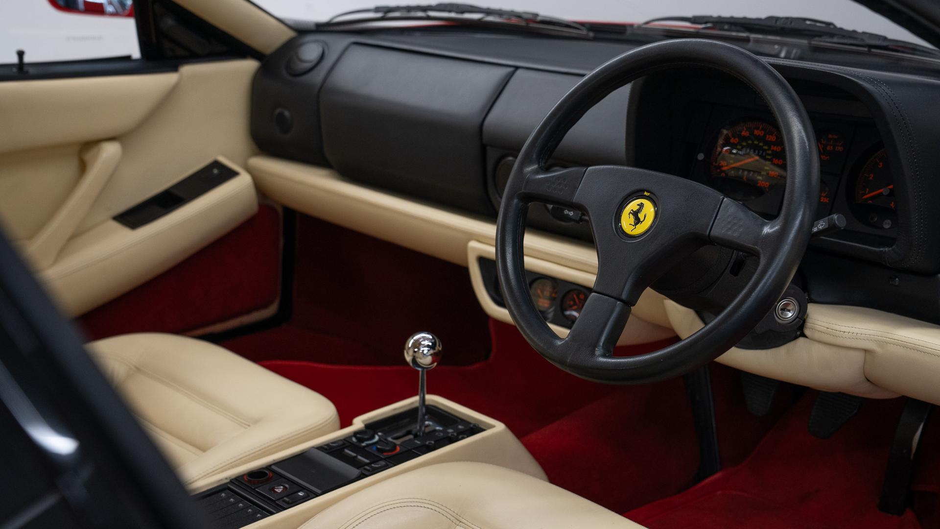 Ferrari 512 TR Photo b39f7f02-faef-4322-8938-bd3292a40a32.jpg