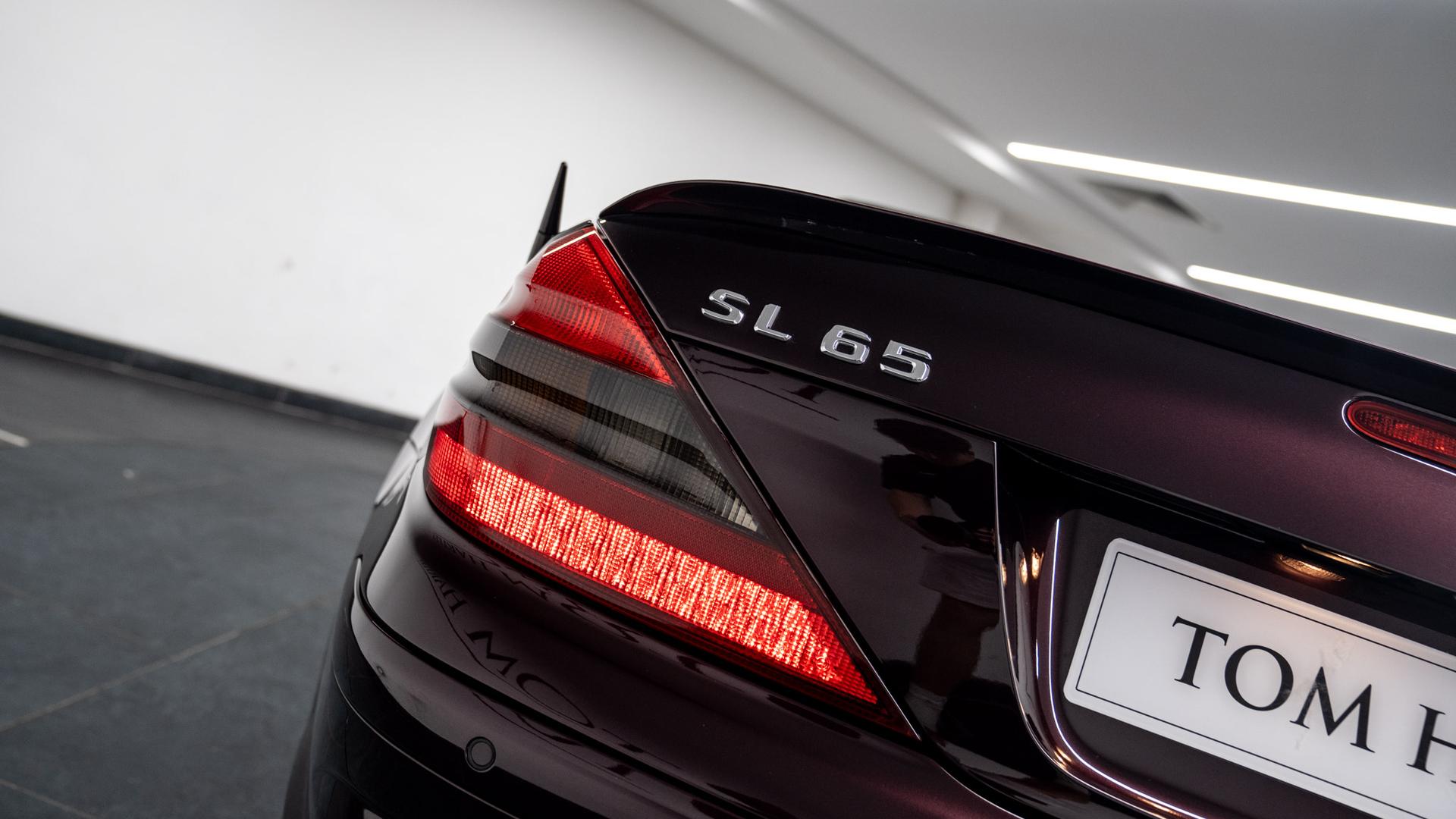 Mercedes-Benz SL65 Photo b3adfdf4-2c64-4815-b717-a9b318f99b4a.jpg
