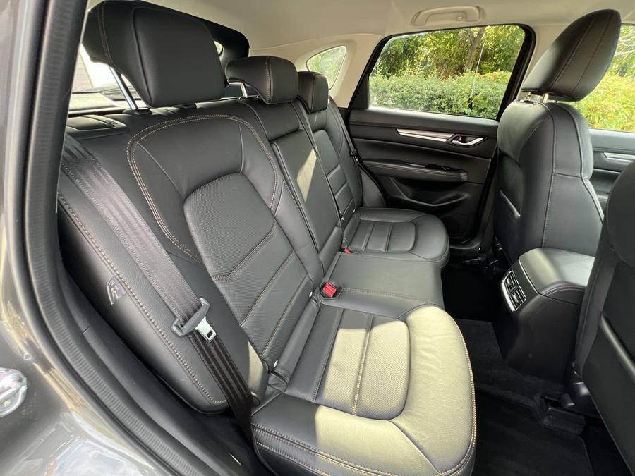 Mazda CX-5 Photo b3b08b9a-a225-4515-9615-32c98f9d964b.jpg