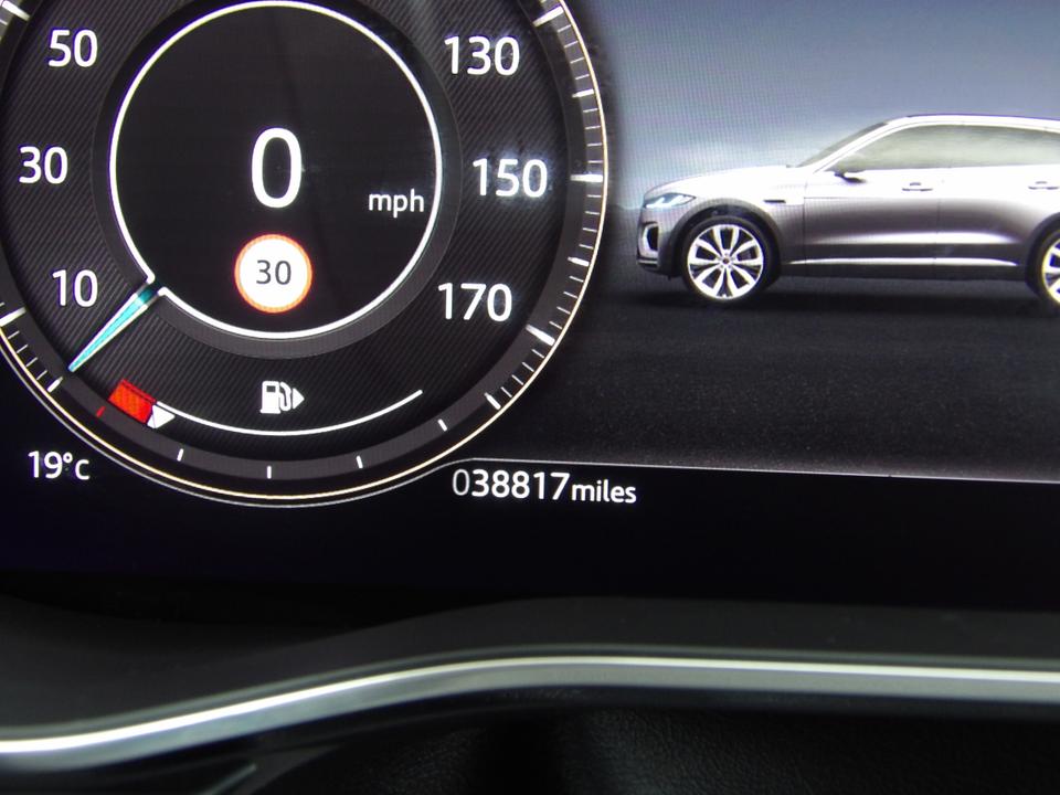 Used Jaguar F-PACE NU21LNN 24