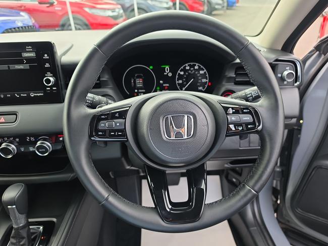 Honda HR-V Photo b3e8f744-903e-4e3a-b678-d0004a037802.jpg