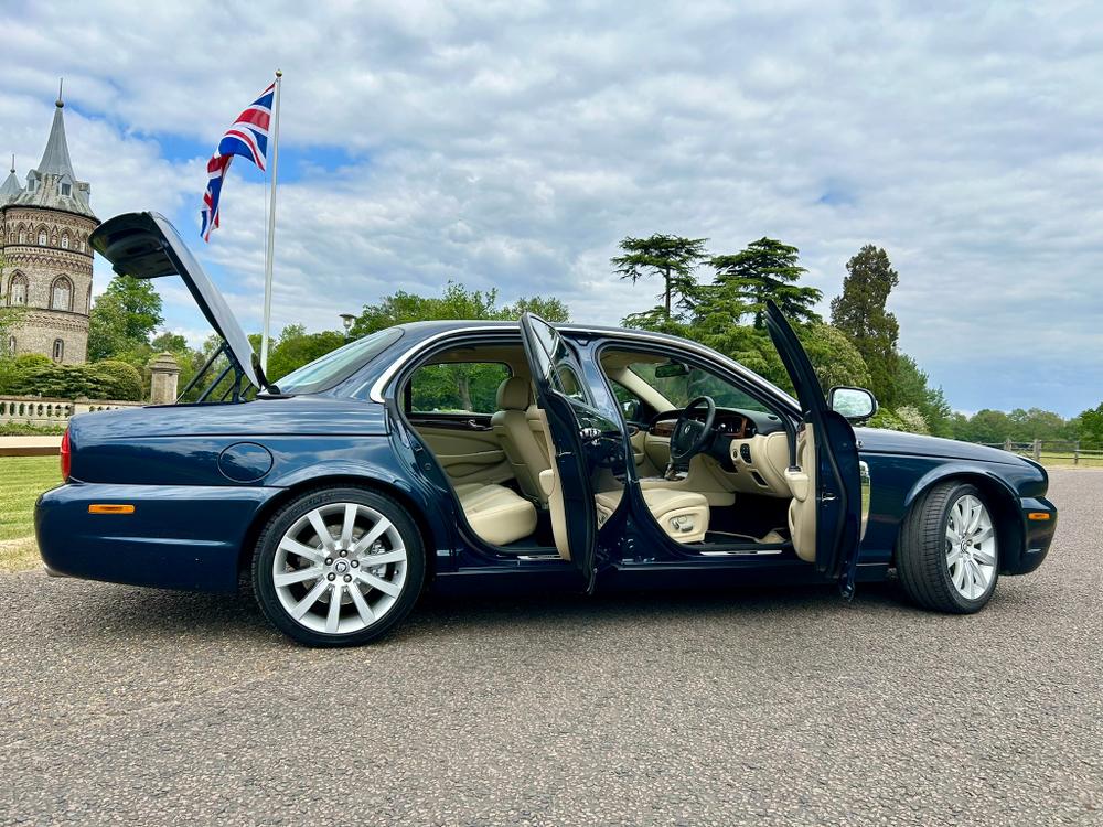 Used Jaguar XJ MM08KKG 16