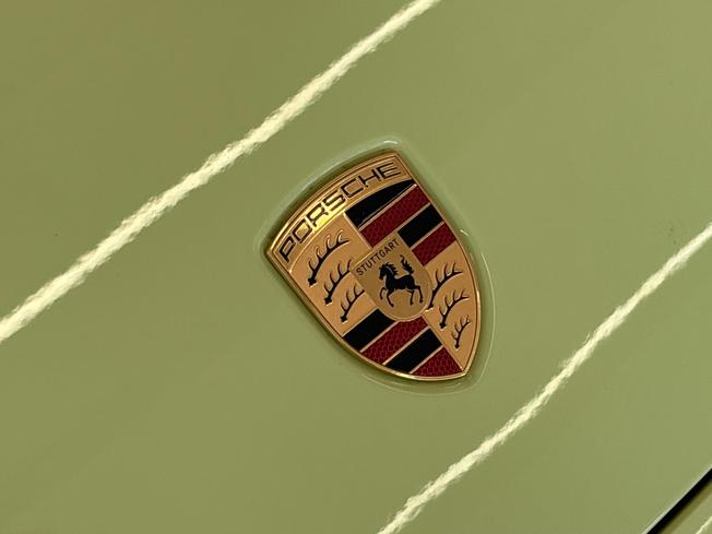 PORSCHE 911 Photo 41