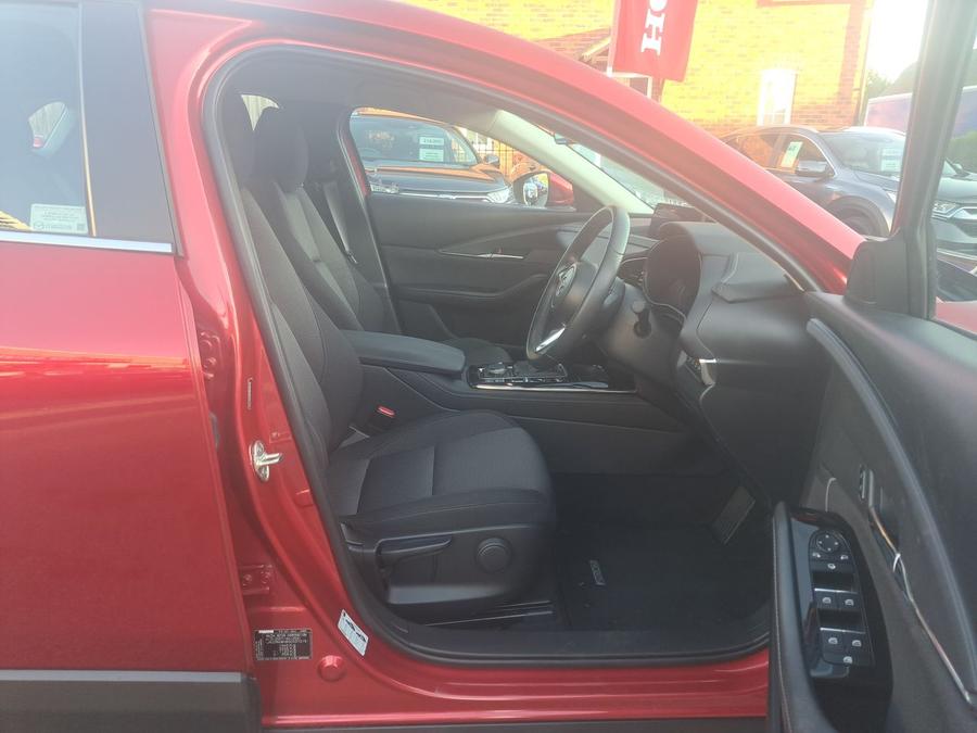 Mazda CX-30 Photo b403156b-34be-47a5-9d31-7408d2c8fdc1.jpg