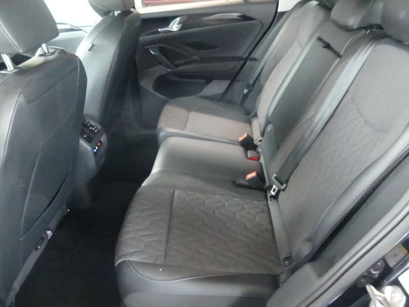Volkswagen Tiguan Photo b416bfde-9071-4c2a-929b-4a967dfc7045.jpg