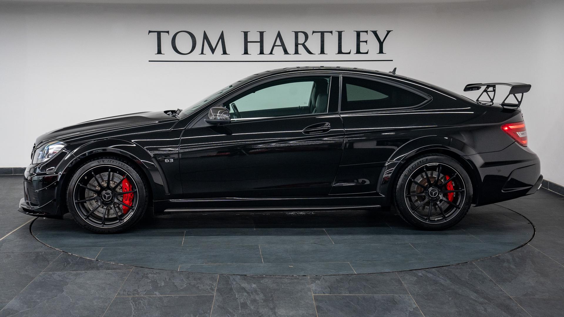 Mercedes-Benz C63 AMG Photo b4252604-6545-4ed0-bfbb-859eb15c1892.jpg