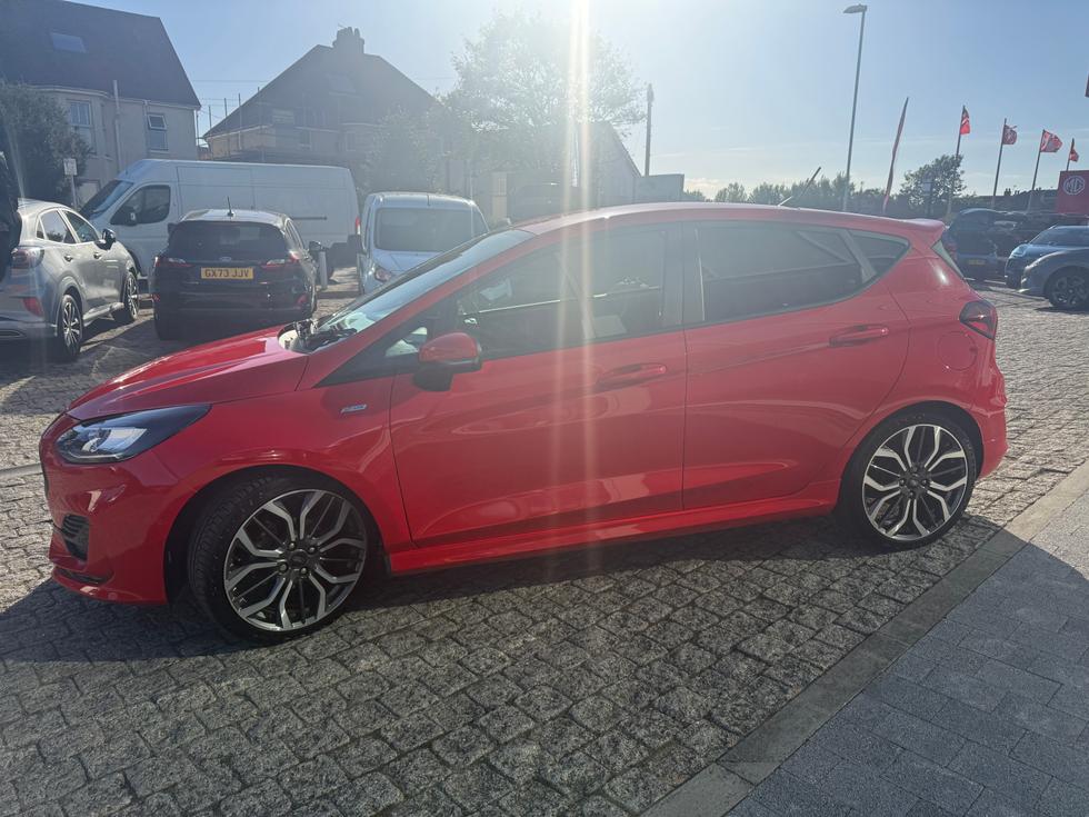 Ford Fiesta Photo b429e312-f397-4f5d-b6e2-54efdbbd8752.jpeg