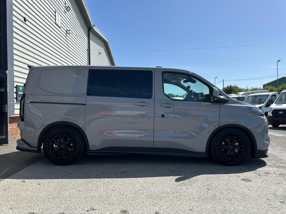 Ford Transit Custom Photo b4306a34-6e4c-42ee-9755-e3d22d0634aa.jpg