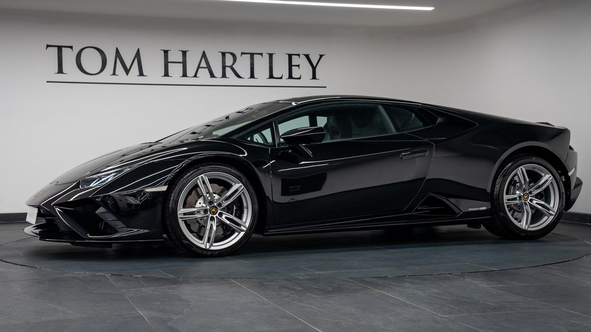LAMBORGHINI Huracan Photo b434c73c-1d61-4002-8684-dcf517c2db6b.jpg