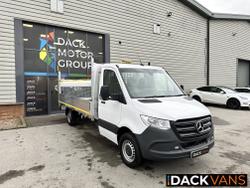 Mercedes-Benz Sprinter Photo 30