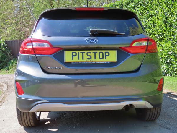 Used Ford Fiesta GX68LKP 11