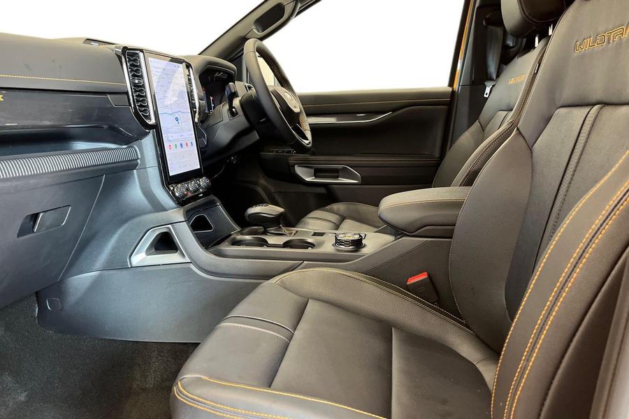 Ford RANGER Photo b477cd14-74b7-41e6-8643-5acdf36f94c6.jpg