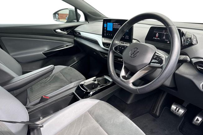 VOLKSWAGEN ID.4 Photo 8