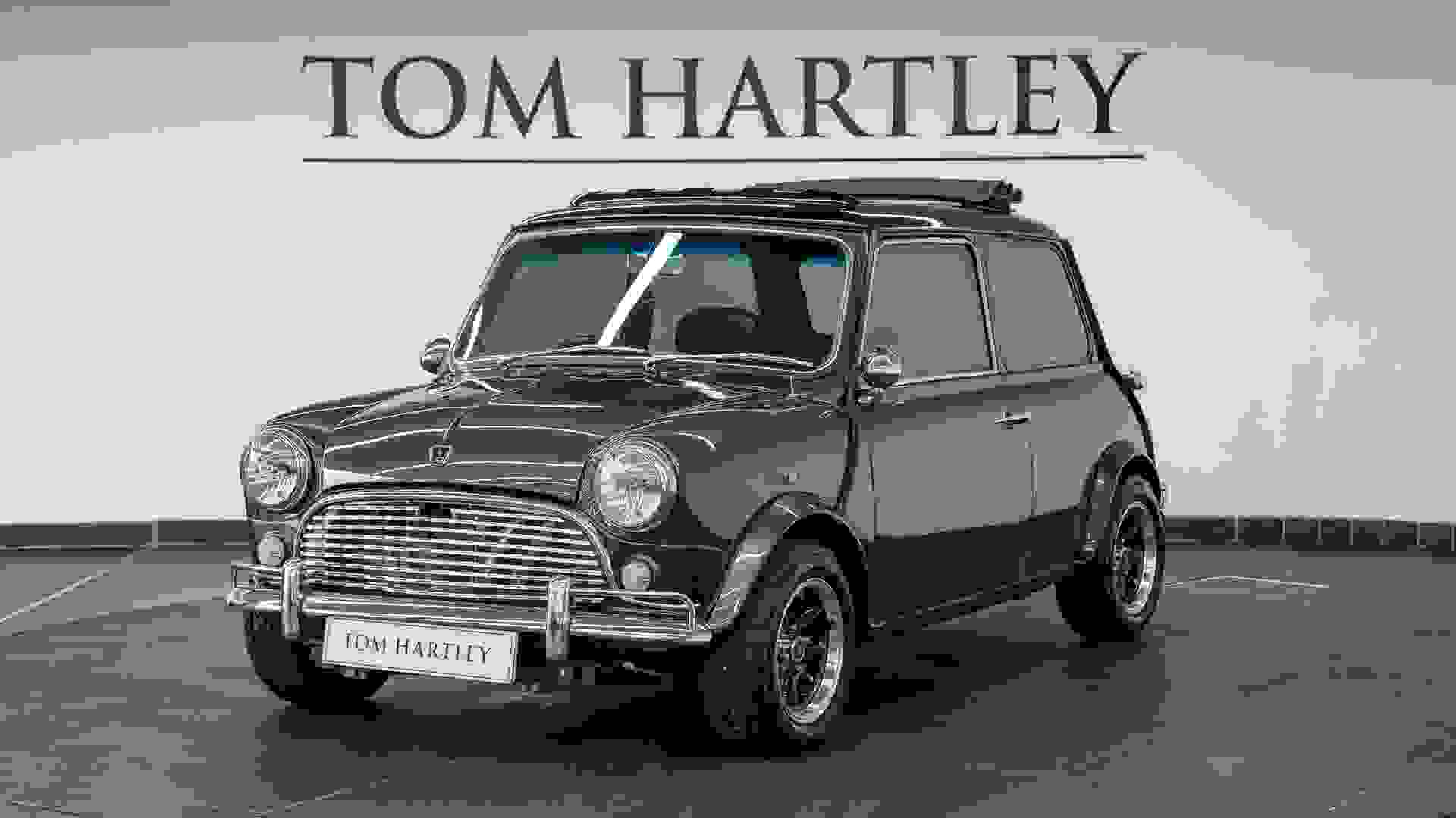 Rover MINI Photo b47f7593-c62e-4f37-ad42-674fd8615e2b.jpg