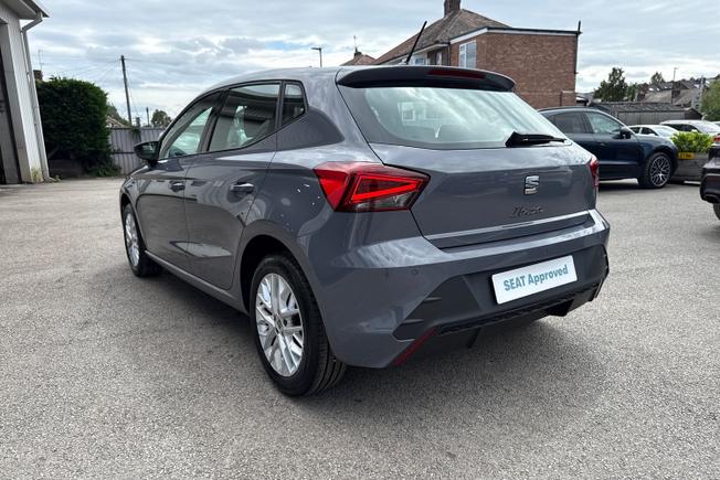 SEAT Ibiza Photo 23