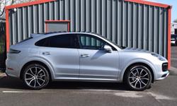 Porsche CAYENNE Photo 1