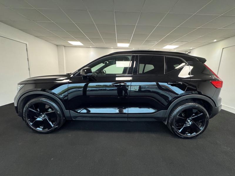 Volvo XC40 Photo b4bf3400-d815-4c85-9b37-e809b3eaef04.jpg