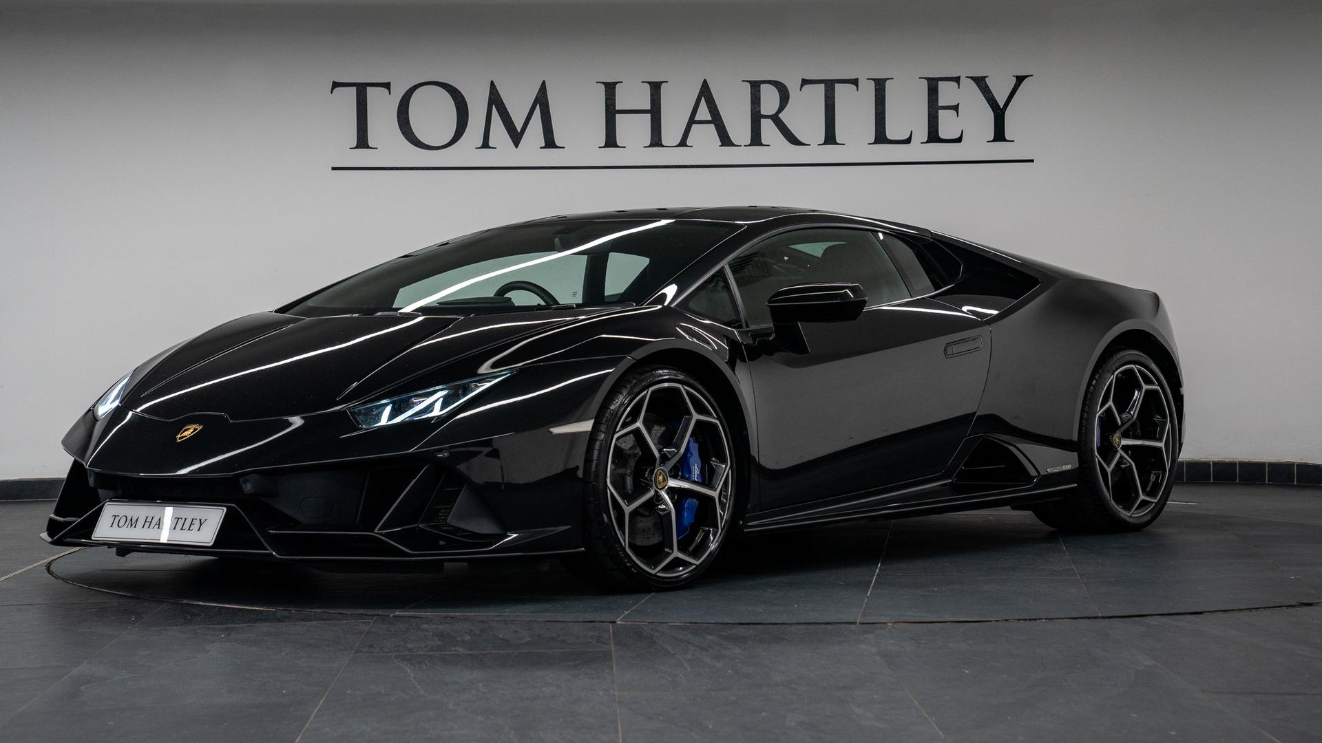 LAMBORGHINI Huracan Photo b4caccb6-883e-4836-bde4-d0736f783fb7.jpg