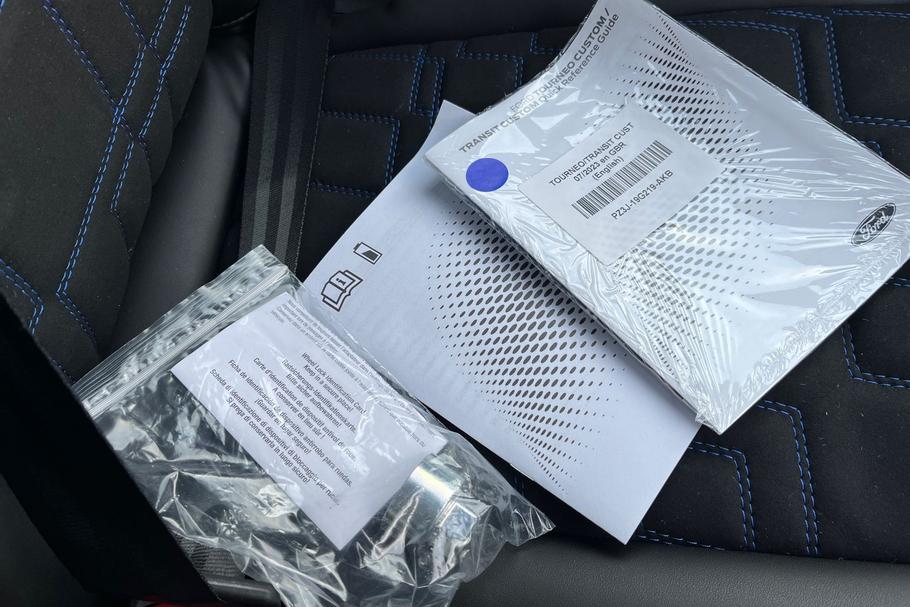 Used Ford TRANSIT CUSTOM CUSTOMMSRT01 16