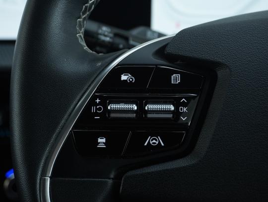 Kia EV6 Photo b4d4f4c6-558f-46df-9862-0ec7bf01e077.jpg