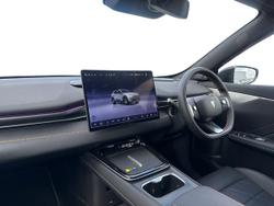 CHANGAN Deepal S05 Photo 2