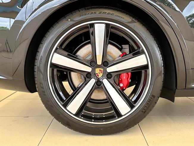 PORSCHE Cayenne Photo 25